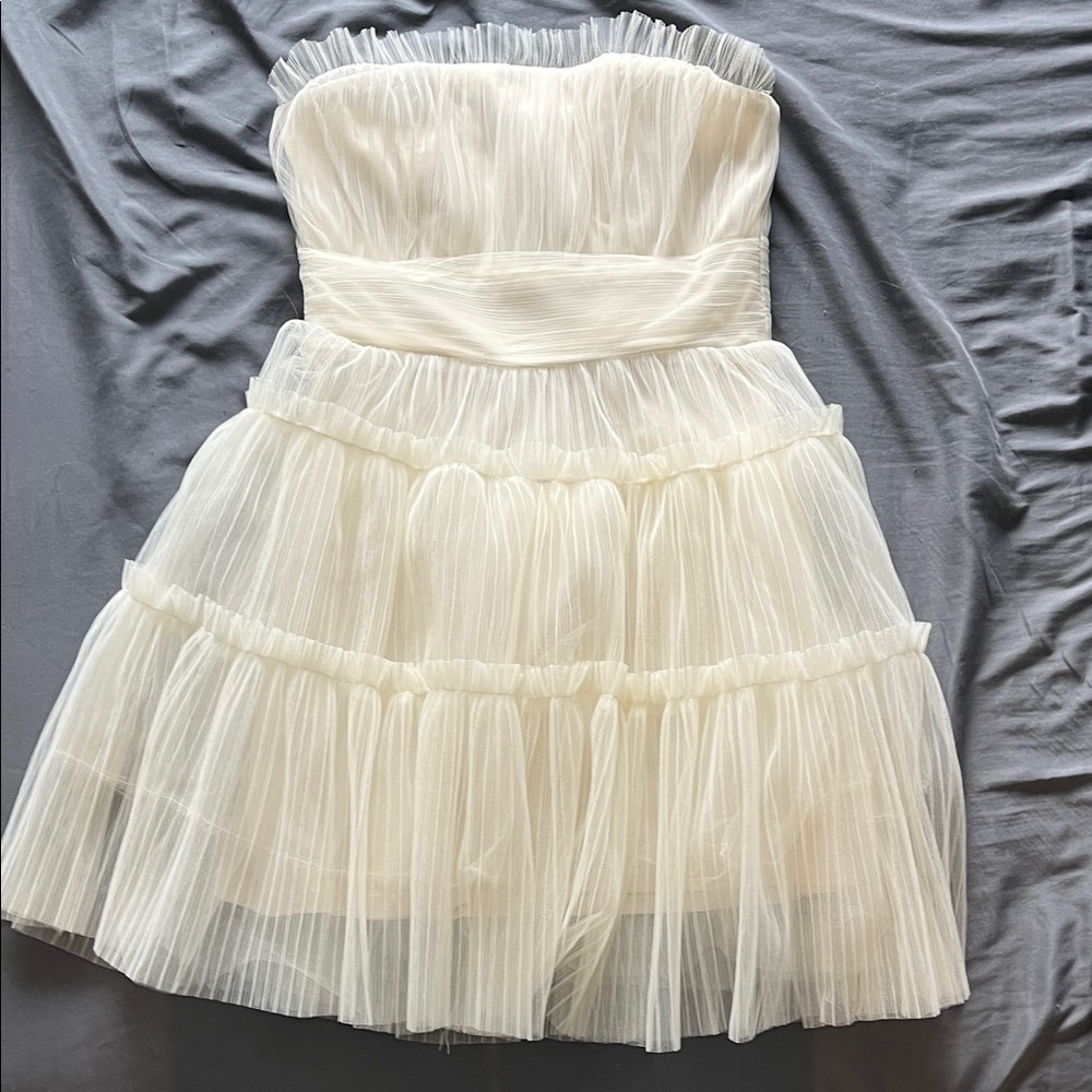 Strapless Cream Tulle Party Dress